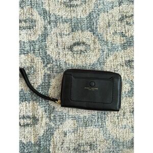 Marc Jacobs Empire‎ City Leather Wristlet Pristine Condition